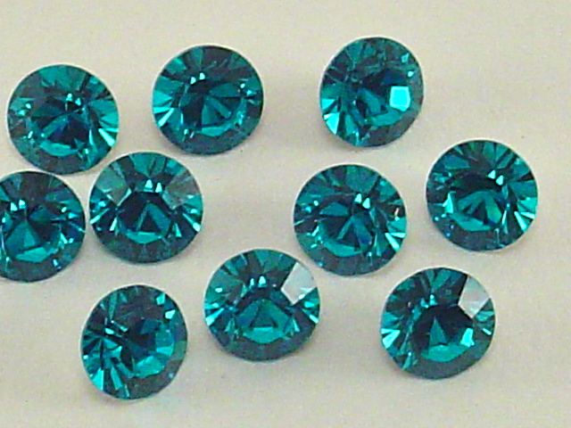 pp13 (1.9-2.0mm) 1 Gross BLUE ZIRCON POINTED BACK European Rhinestones